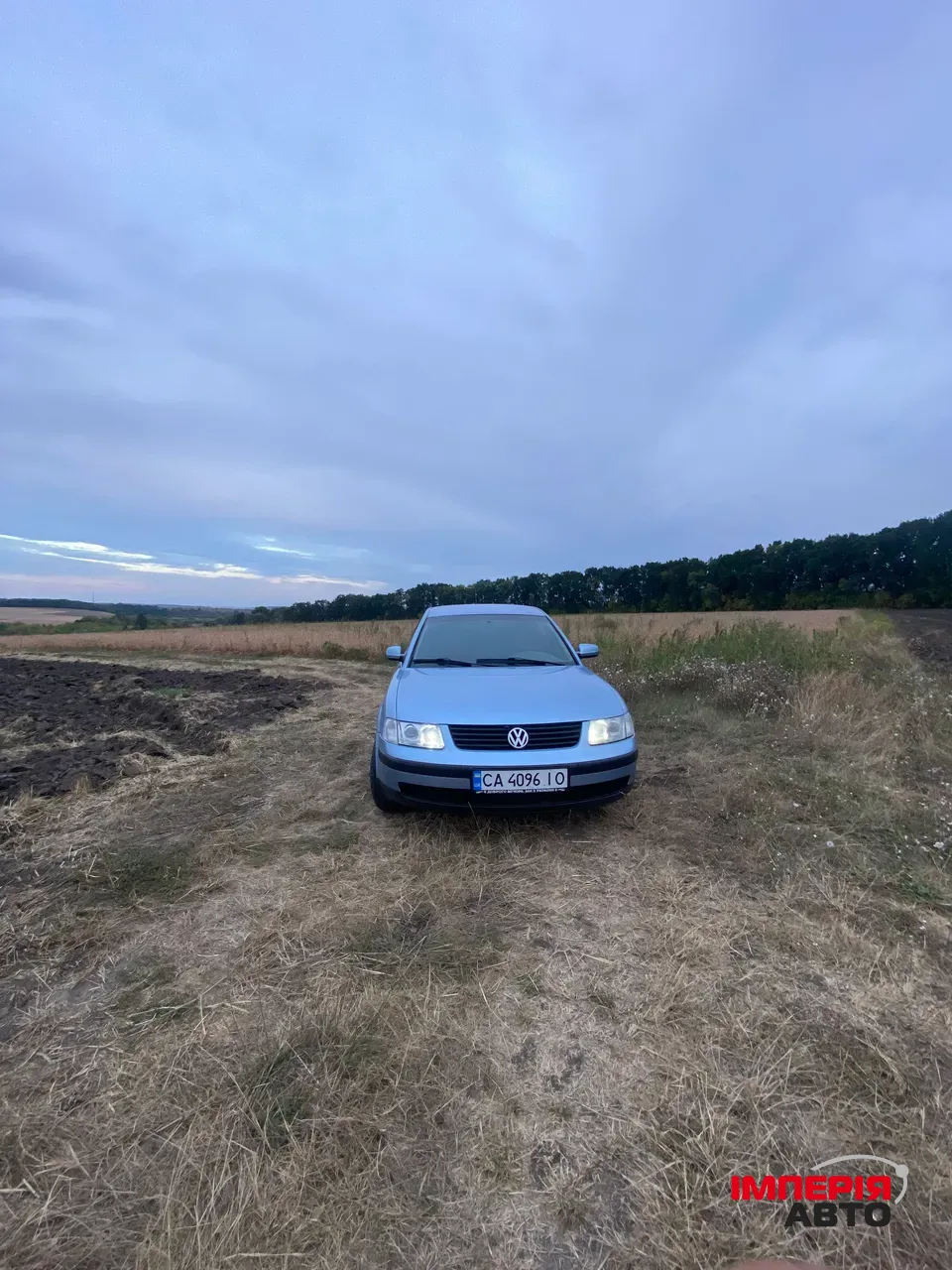 Volkswagen Passat - фото 3