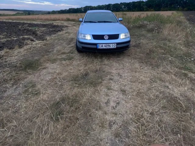 Volkswagen Passat - фото 3