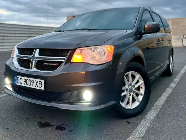 Dodge Caravan - фото 5