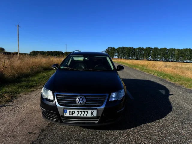 Volkswagen Passat - фото 1