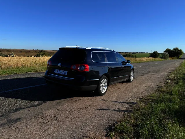Volkswagen Passat - фото 2