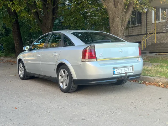 Opel Vectra - фото 3