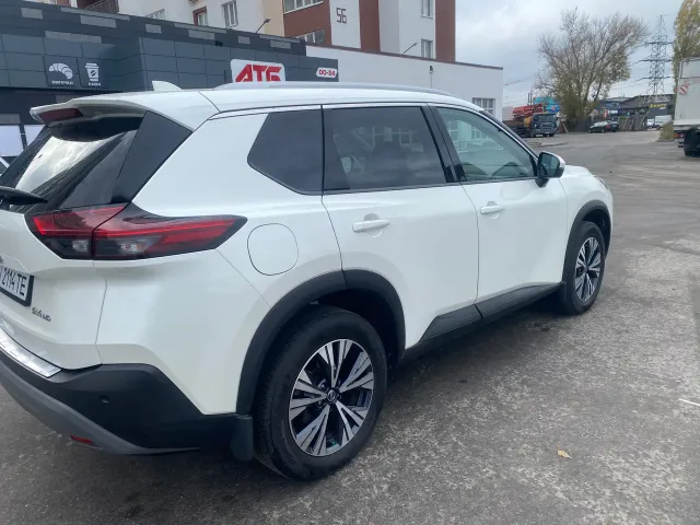 Nissan Rogue - фото 5