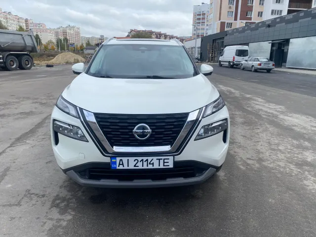 Nissan Rogue - фото 1