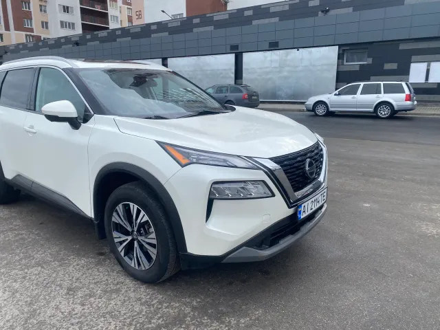 Nissan Rogue - фото 3