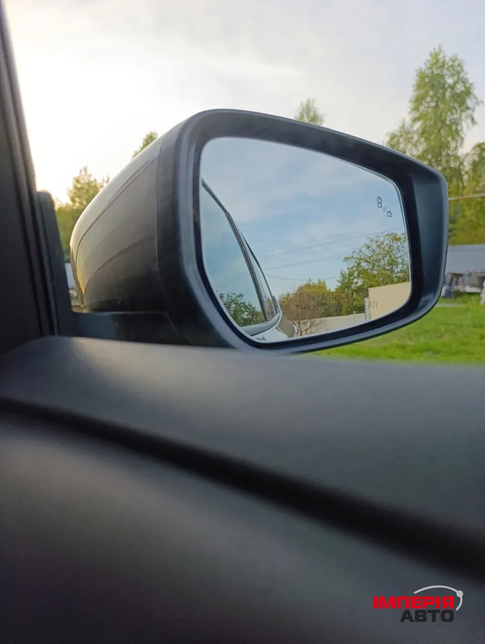 Nissan Leaf - фото 16