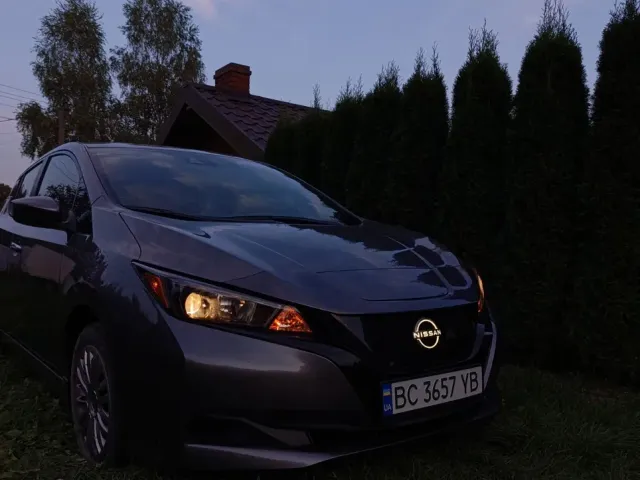 Nissan Leaf - фото 3