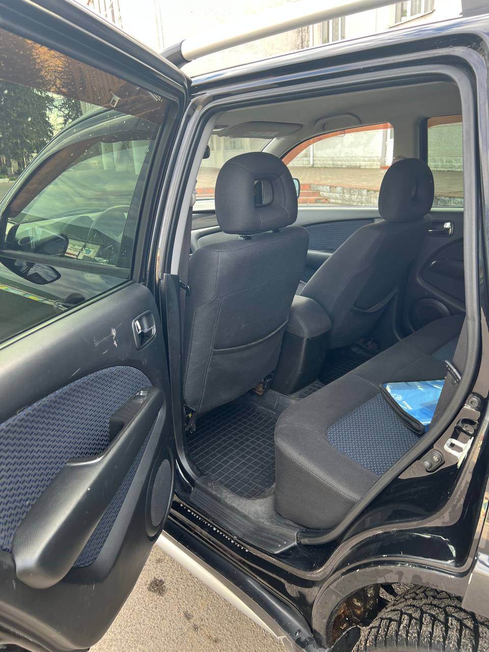 Mitsubishi Outlander - фото 11