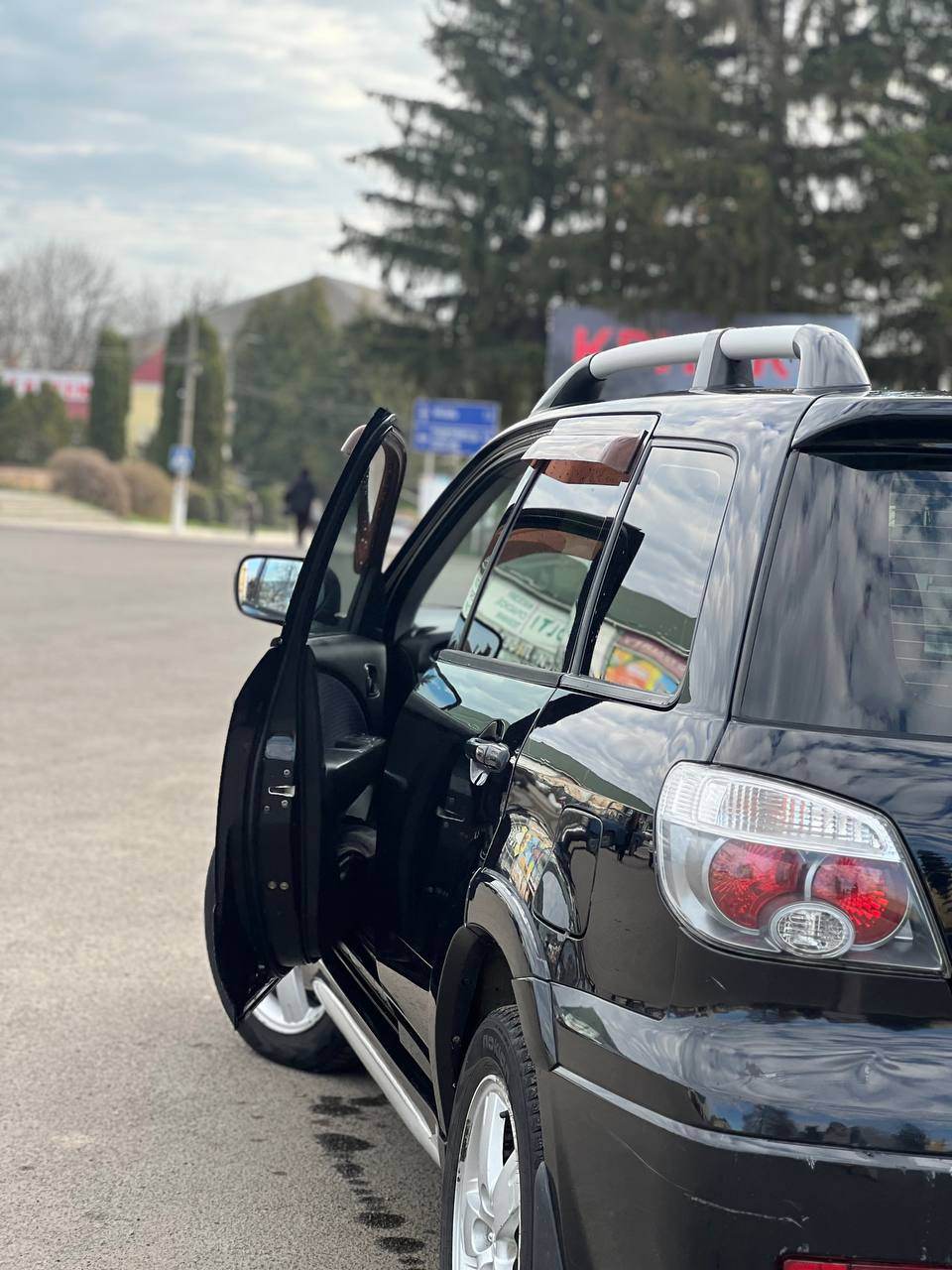 Mitsubishi Outlander - фото 12