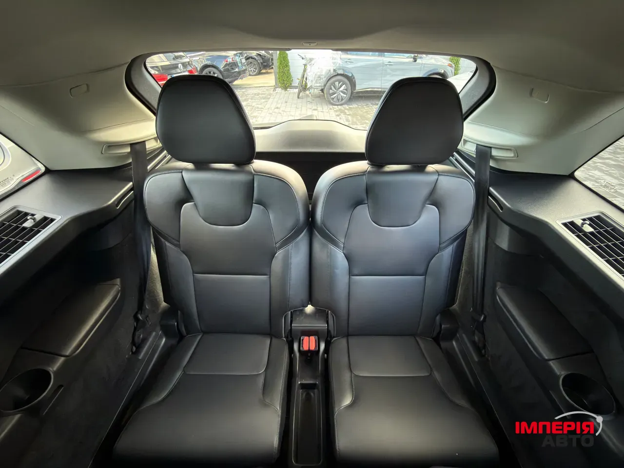 Volvo XC90 - фото 20