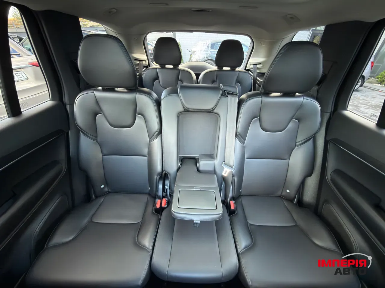 Volvo XC90 - фото 19