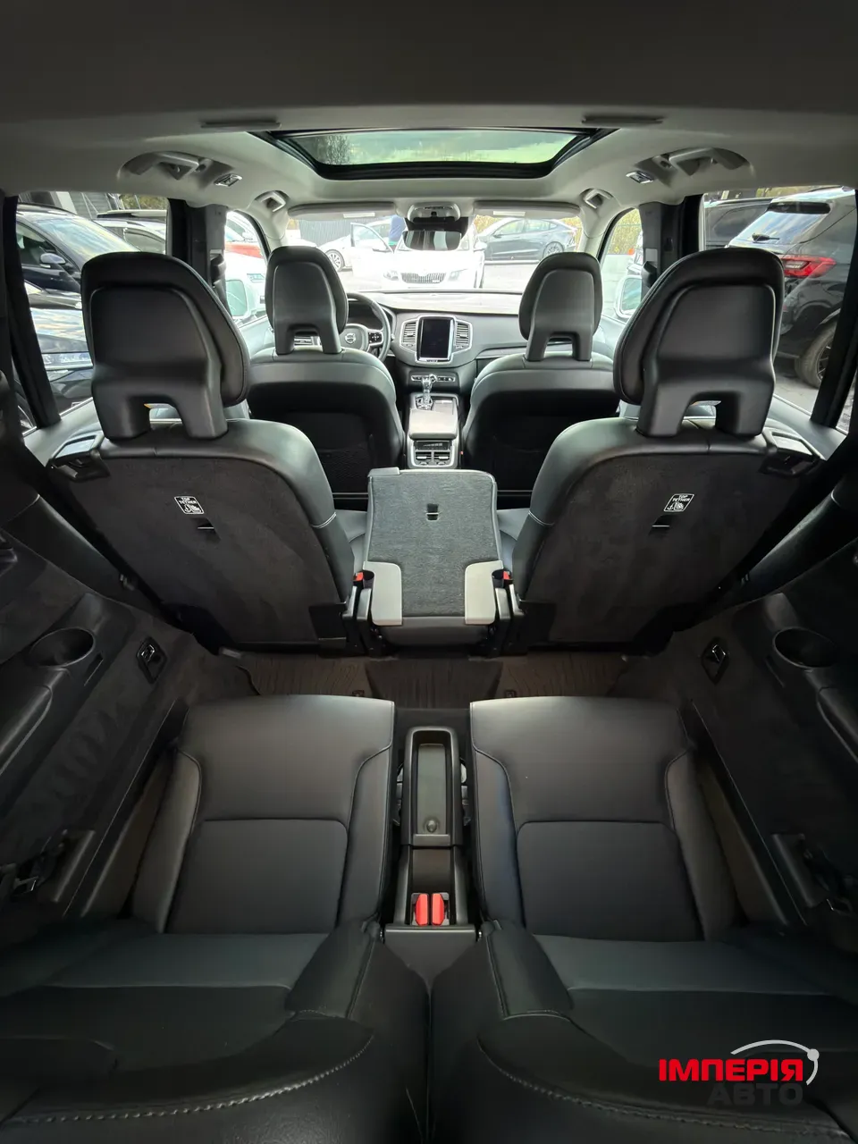Volvo XC90 - фото 18