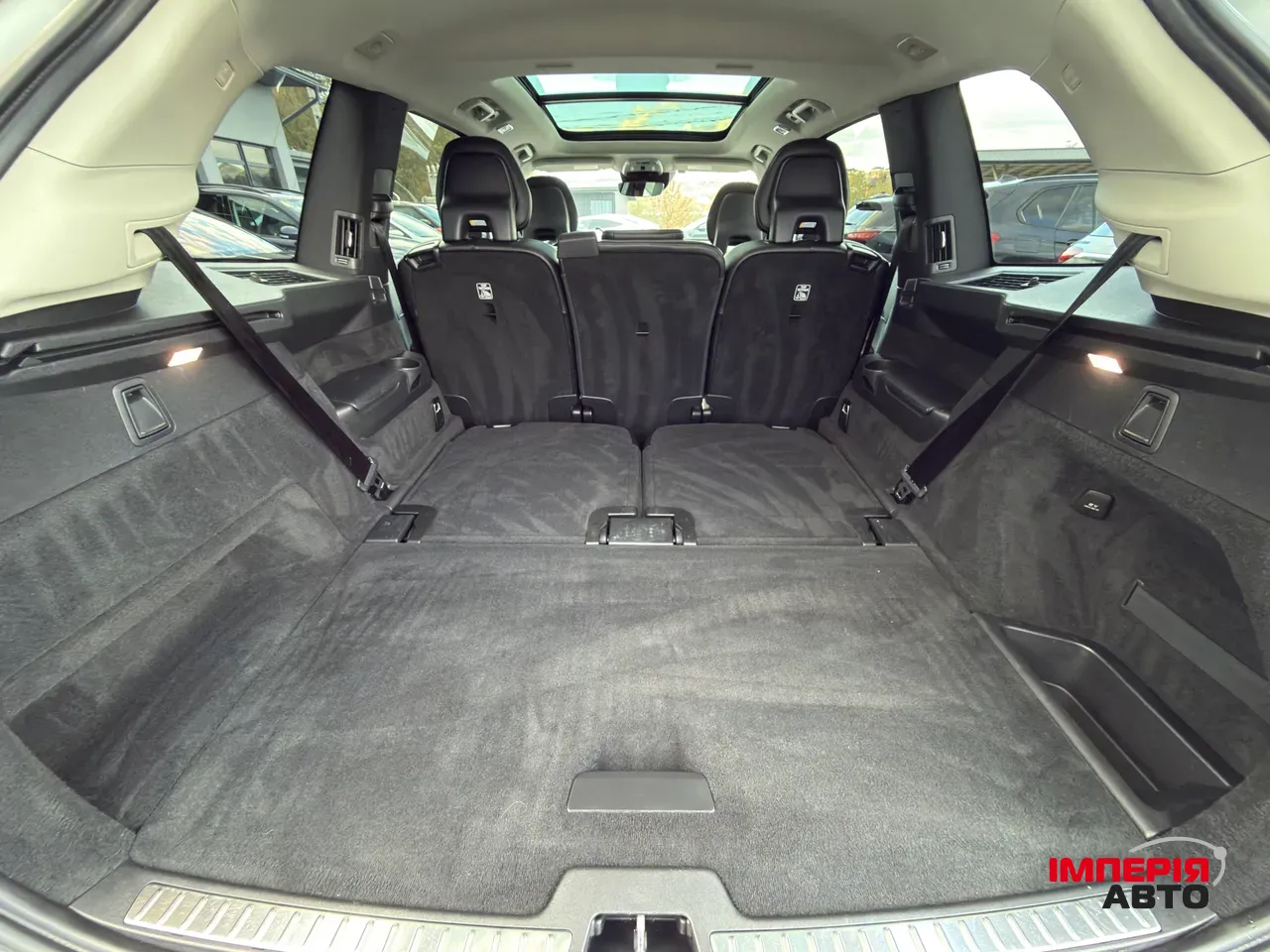 Volvo XC90 - фото 21