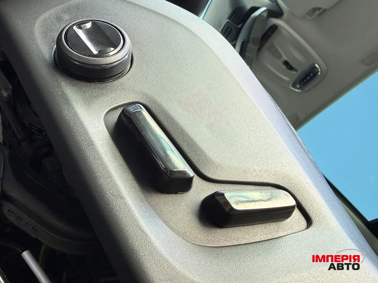 Volvo XC90 - фото 63