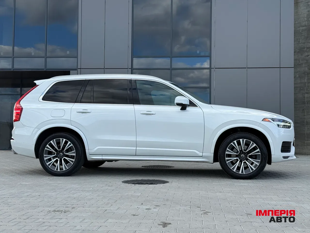 Volvo XC90 - фото 5