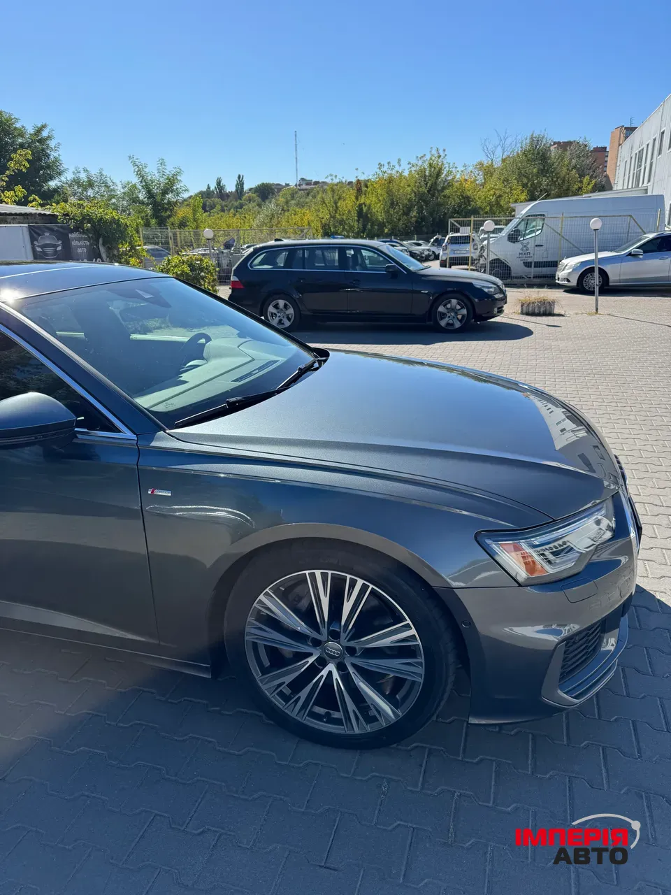 Audi A6 - фото 2