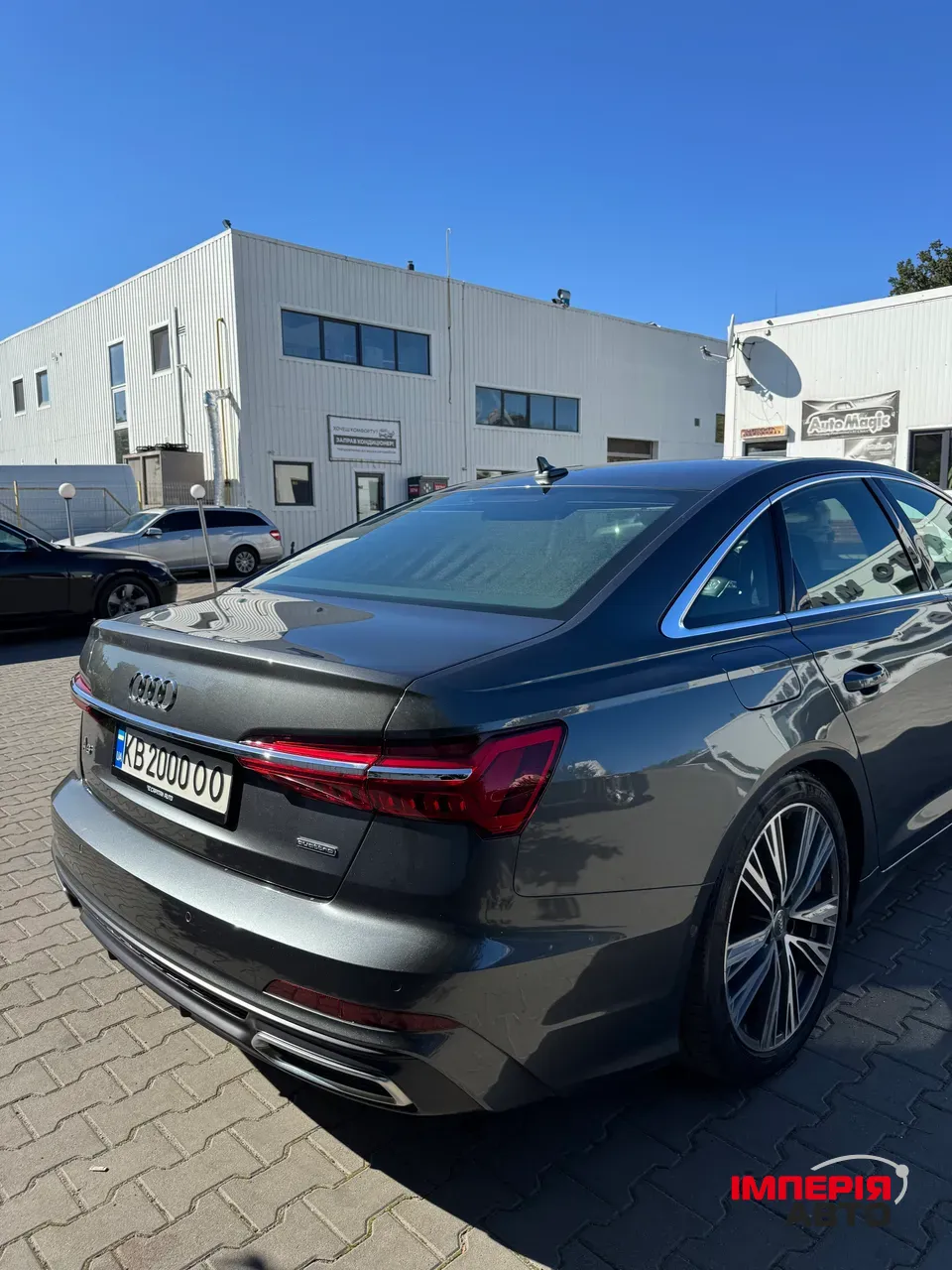 Audi A6 - фото 5