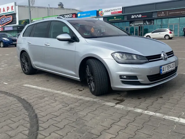 Volkswagen Golf - фото 2