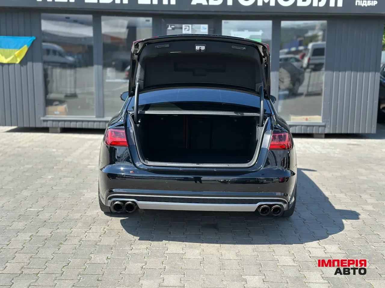 Audi A6 - фото 23