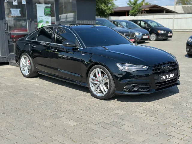 Audi A6 - фото 2