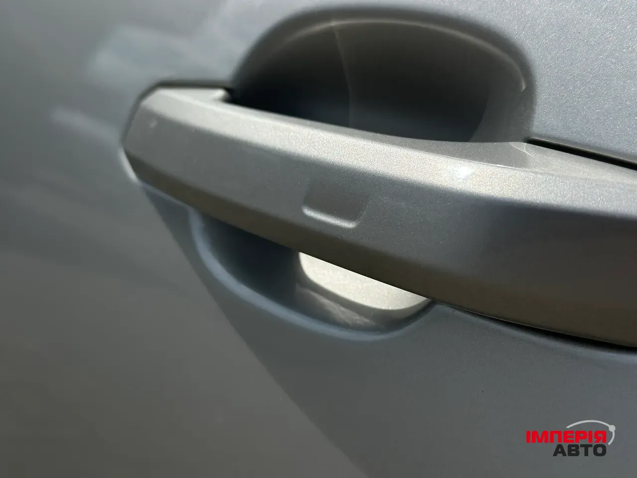 Audi A4 - фото 23