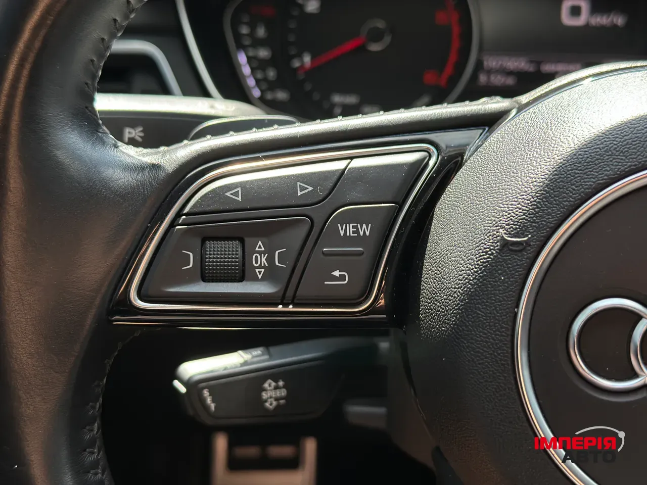 Audi A4 - фото 44