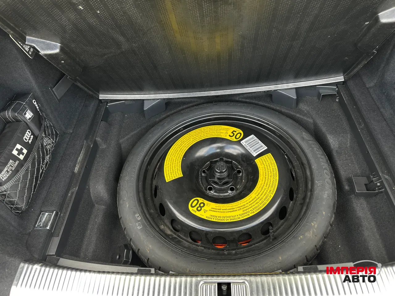 Audi A4 - фото 26