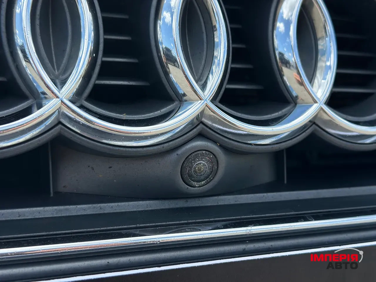 Audi A4 - фото 7