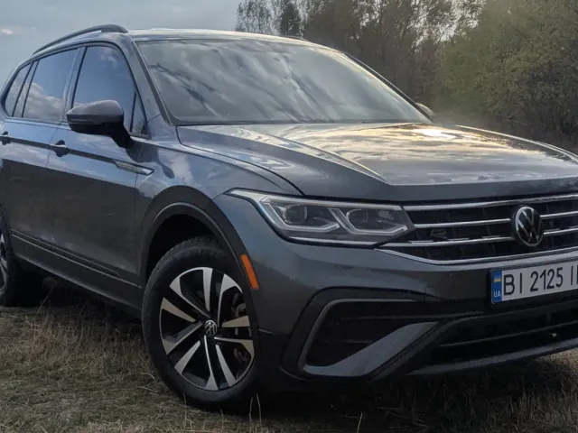 Volkswagen Tiguan - фото 2