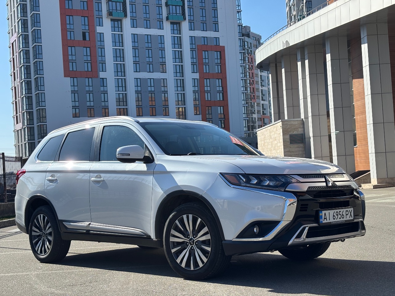 Mitsubishi Outlander 2018, Київ, $15 999 - зображення 1