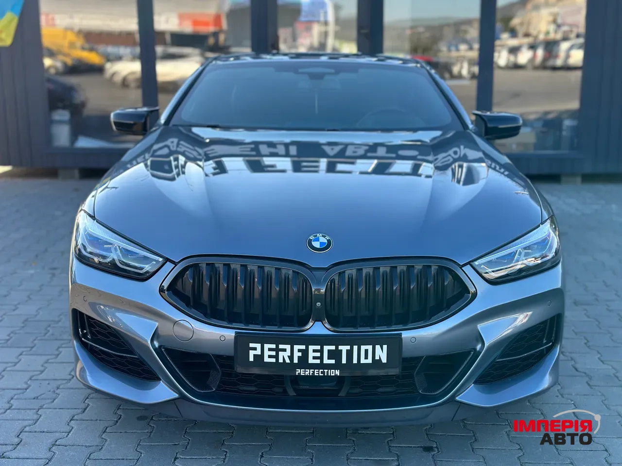 BMW 8 серії - фото 3