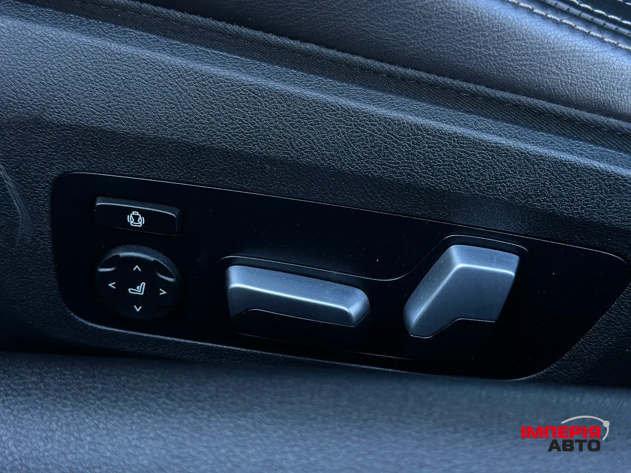 BMW 8 серії - фото 30