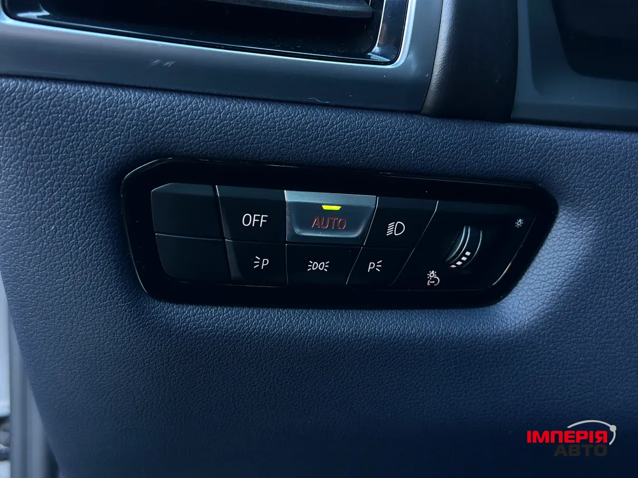 BMW 8 серії - фото 33