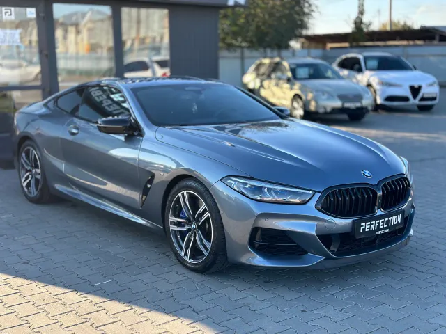 BMW 8 серії - фото 4