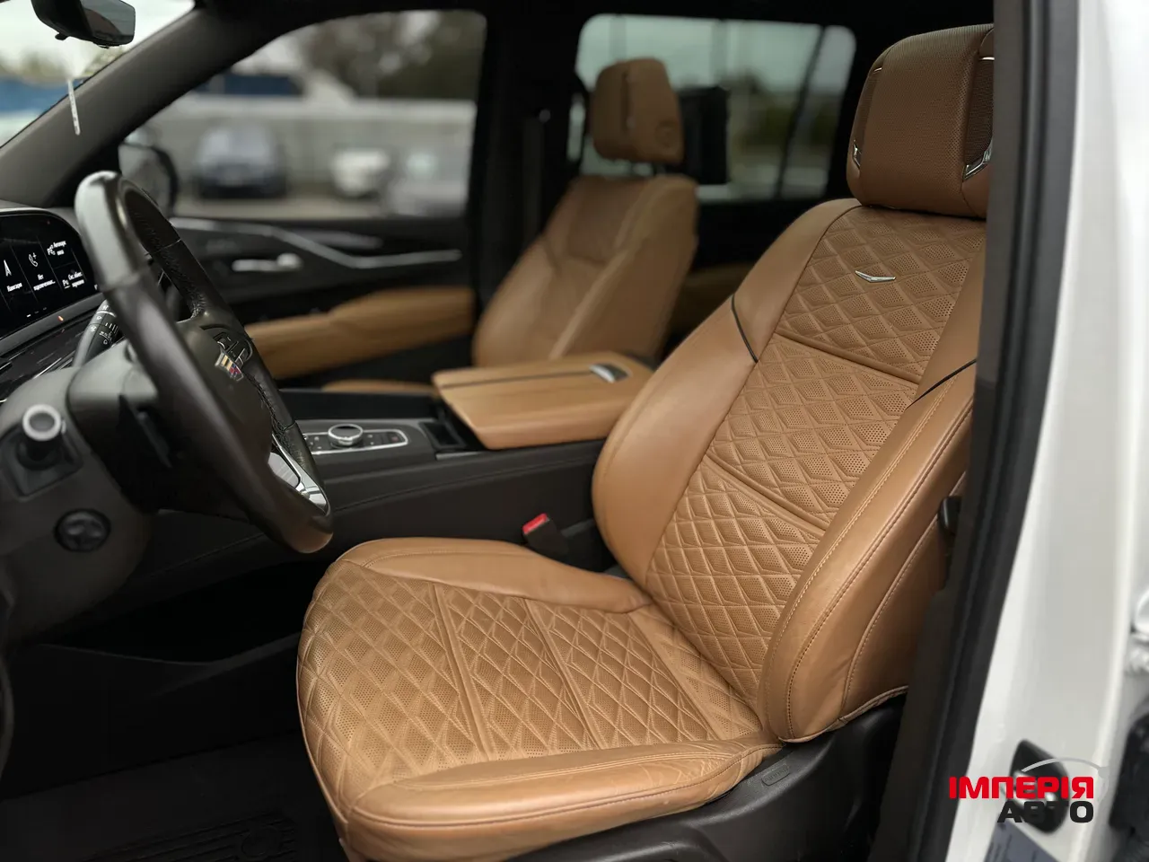 Cadillac Escalade - фото 47