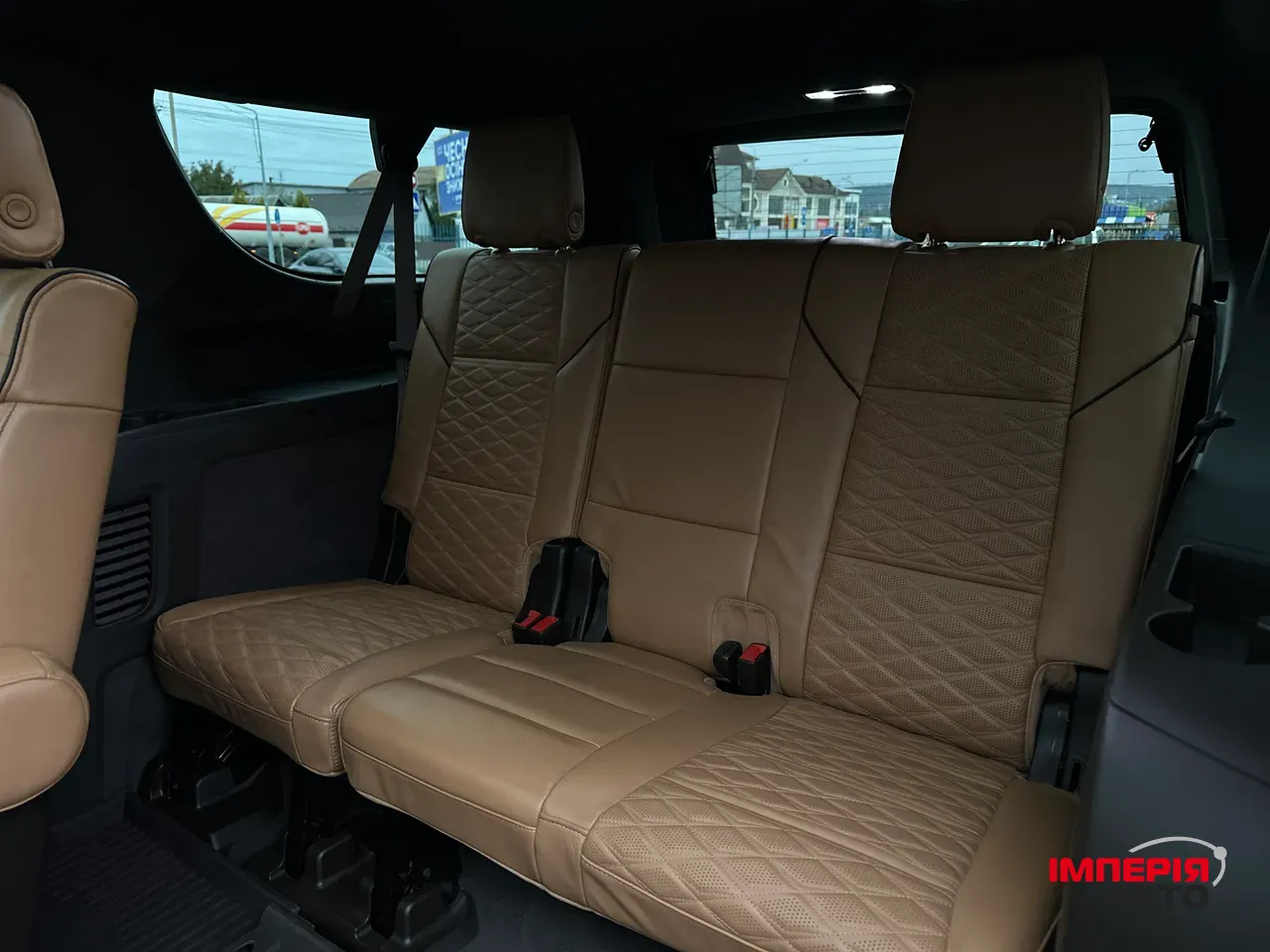 Cadillac Escalade - фото 33