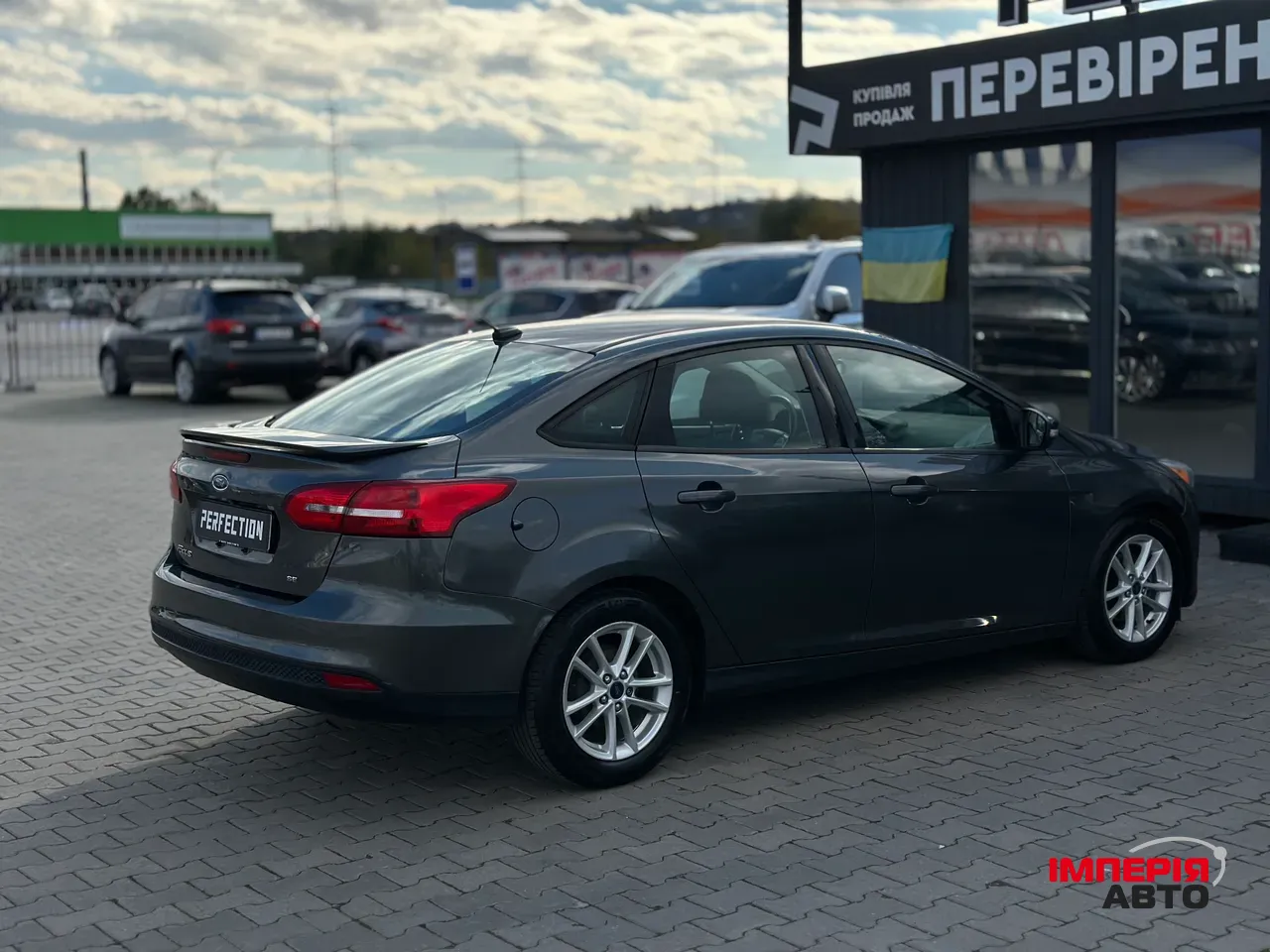 Ford Focus - фото 12