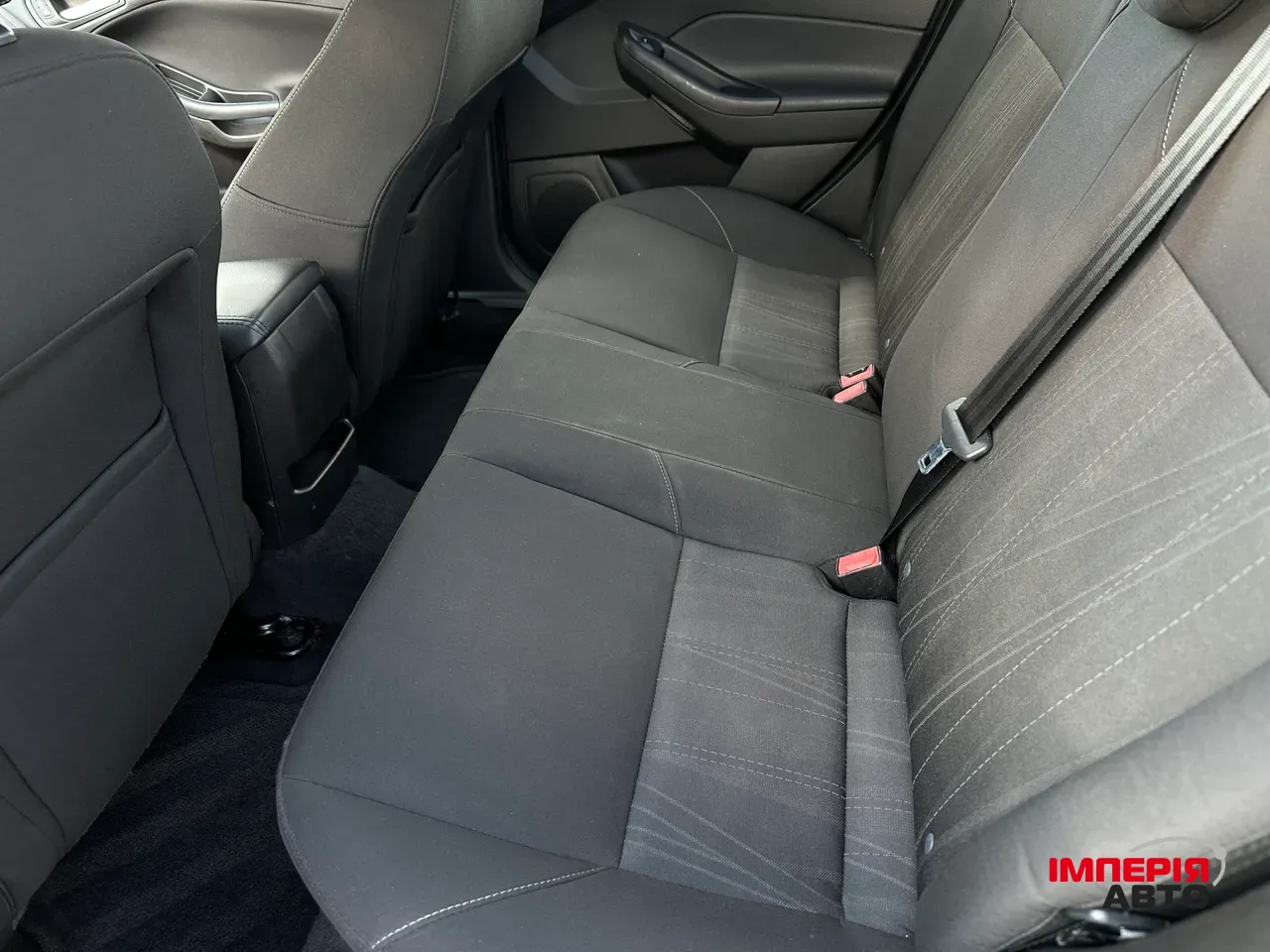 Ford Focus - фото 18