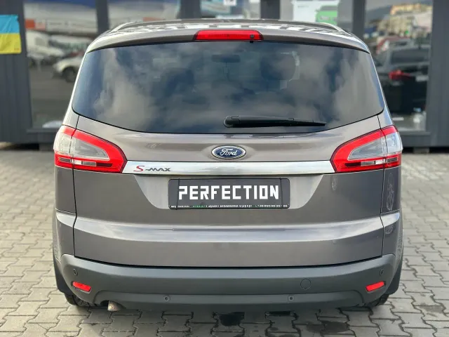 Ford S-MAX - фото 2