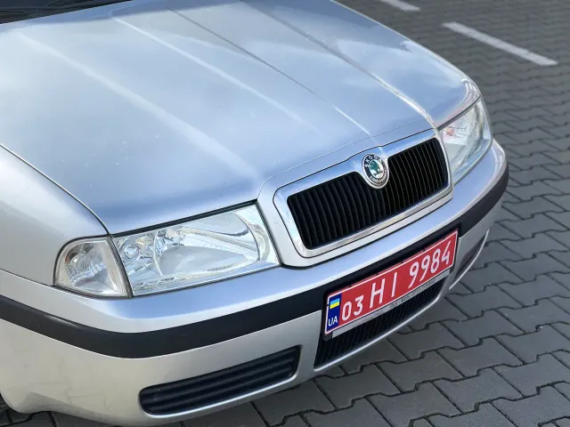 Skoda Octavia - фото 2