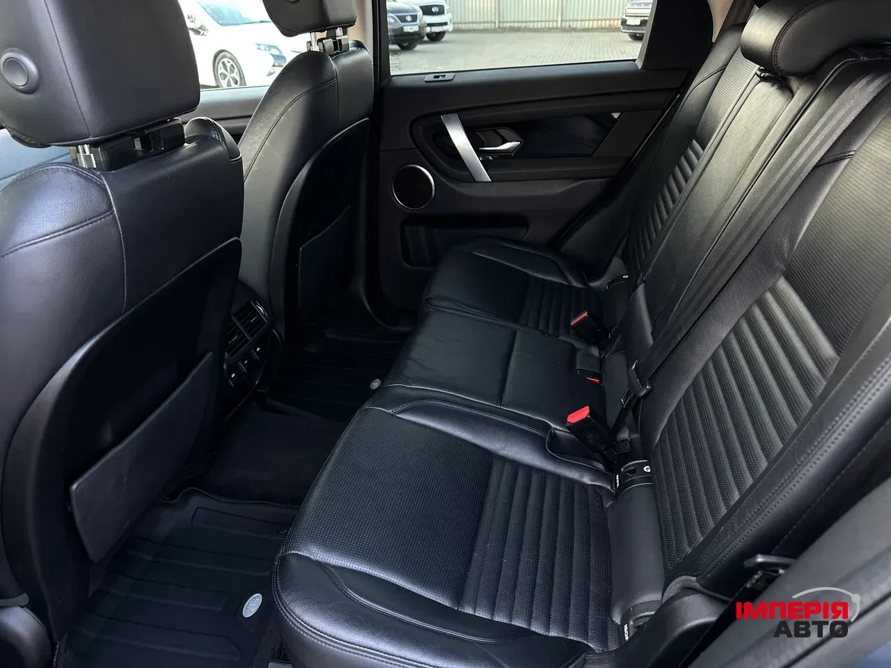 Land Rover Discovery Sport - фото 29