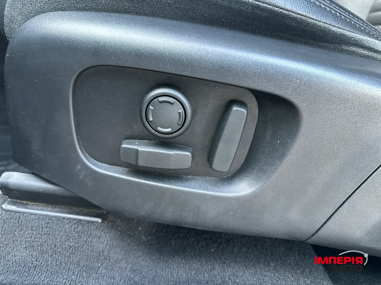 Land Rover Discovery Sport - фото 36