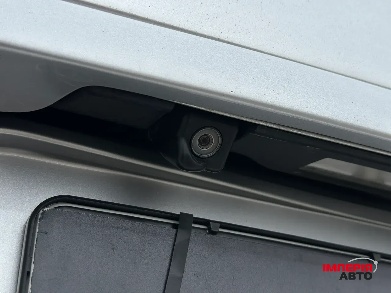 Lexus LX - фото 25