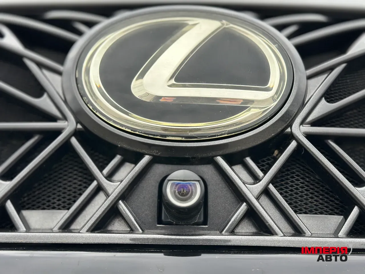 Lexus LX - фото 8