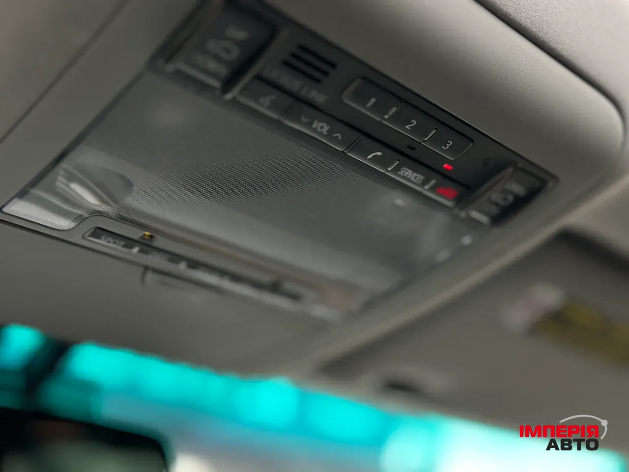 Lexus LX - фото 49