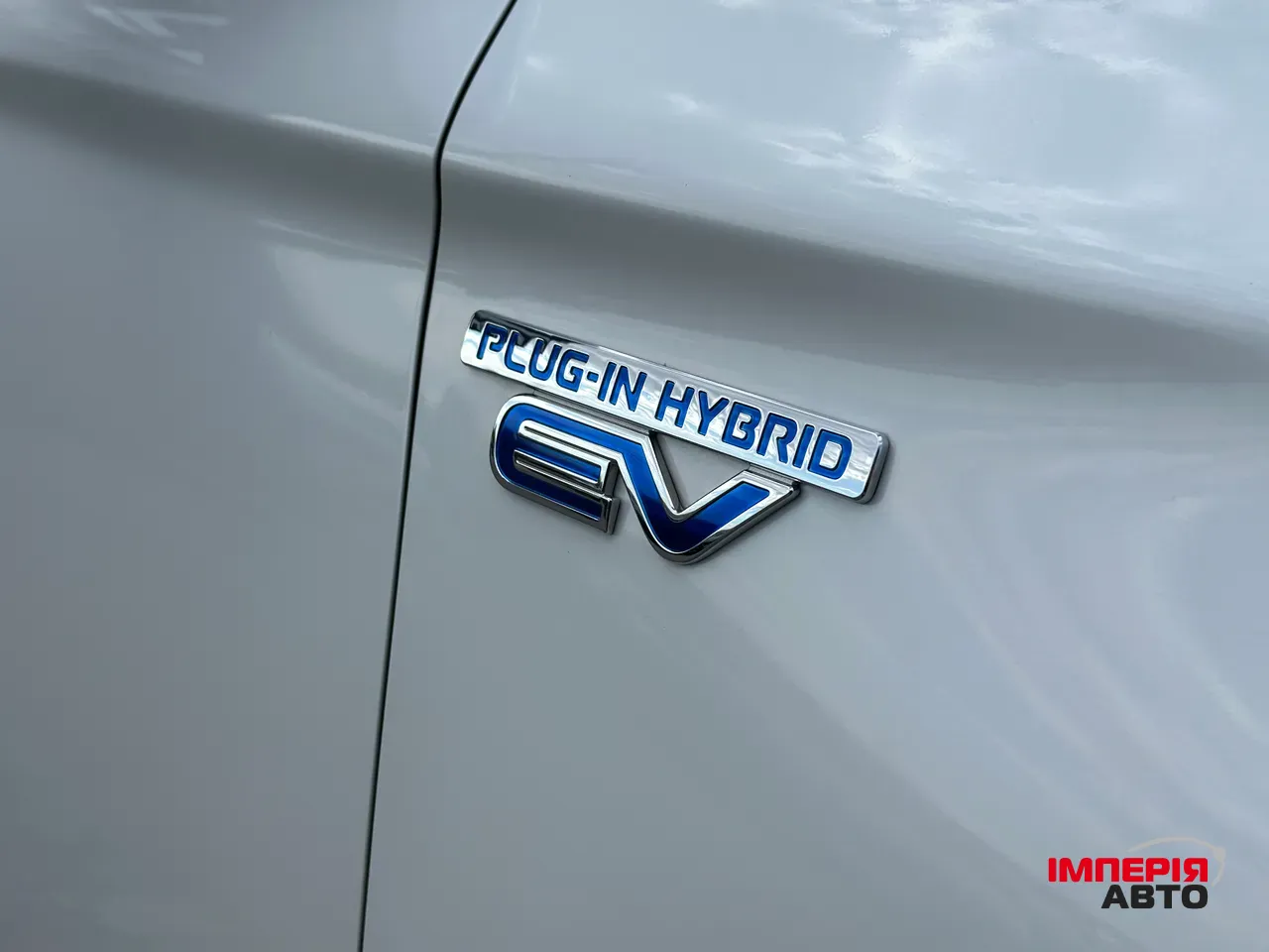 Mitsubishi Outlander - фото 9