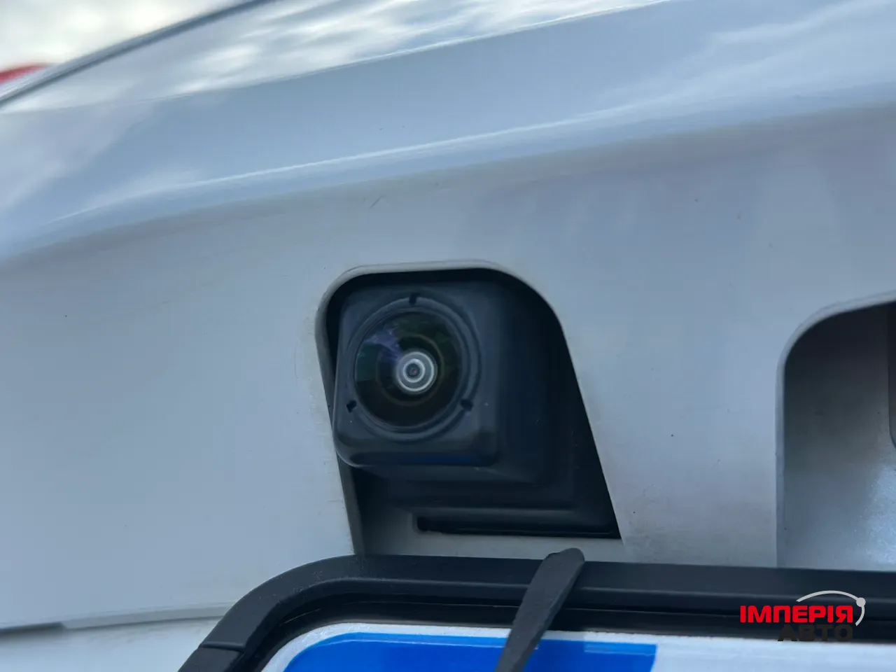 Mitsubishi Outlander - фото 20