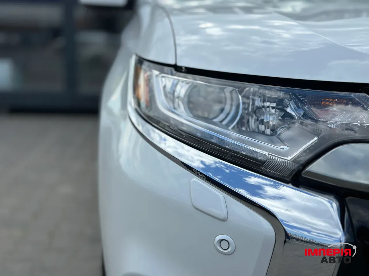 Mitsubishi Outlander - фото 6