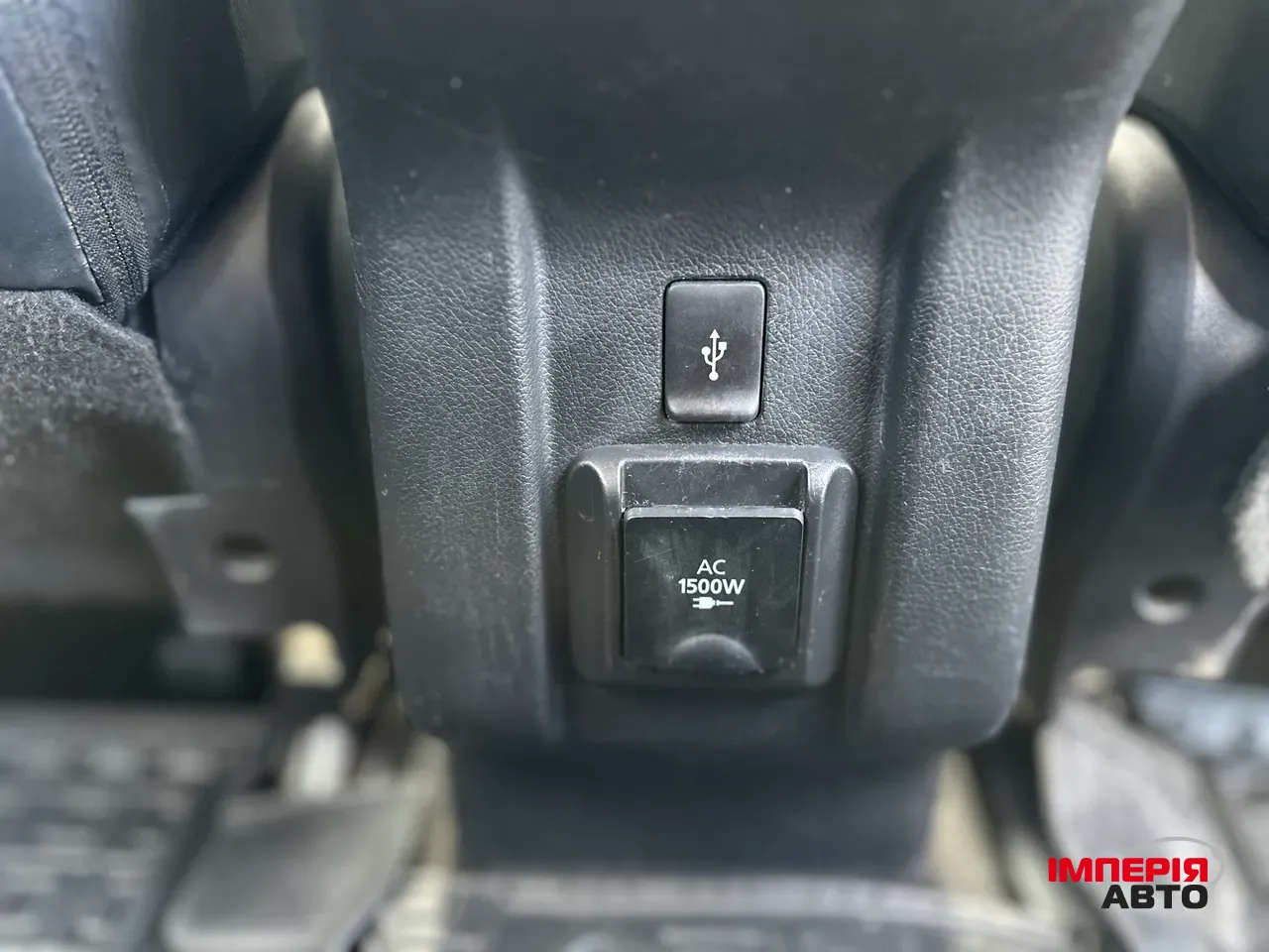 Mitsubishi Outlander - фото 27