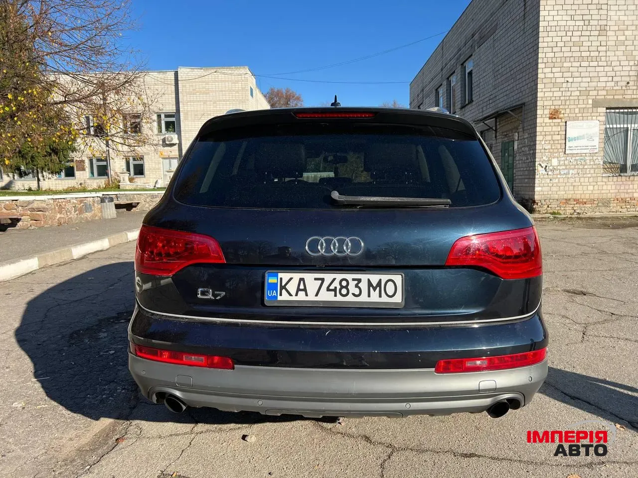 Audi Q7 - фото 5